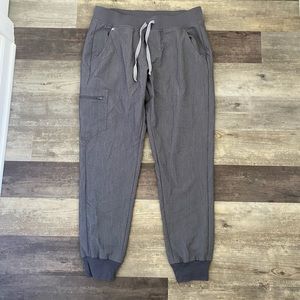 FIGS graphite jogger scrub pant